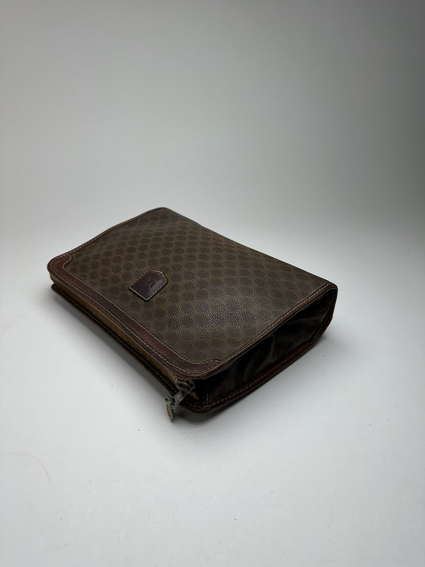 Pochette vintage Celine Paris en cuir monogramme marron