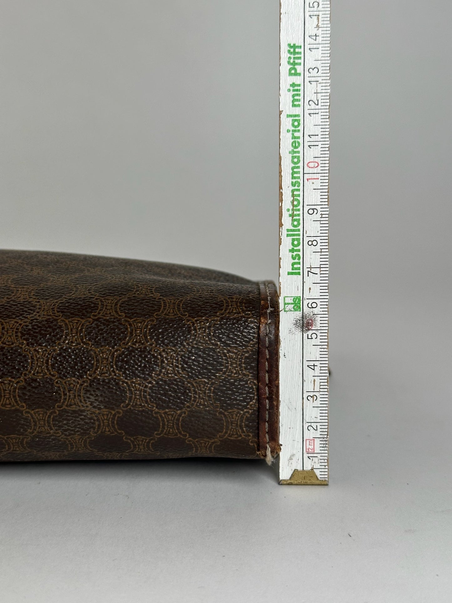 Pochette vintage Celine Paris en cuir monogramme marron