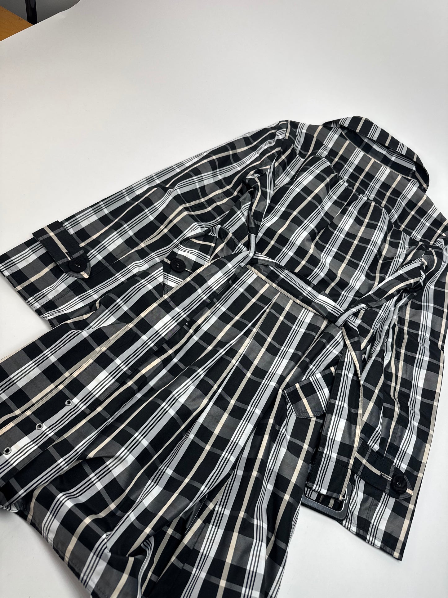 Vintage Courreges Trenchcoat black White Checked 36/S