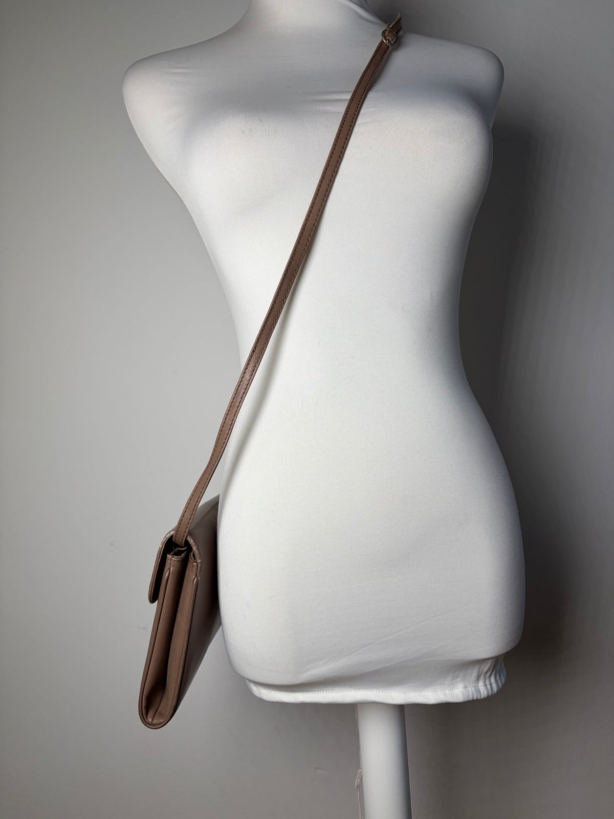 Vintage Gucci Flap Crossbody Bag Late 1980s Taupe Gold