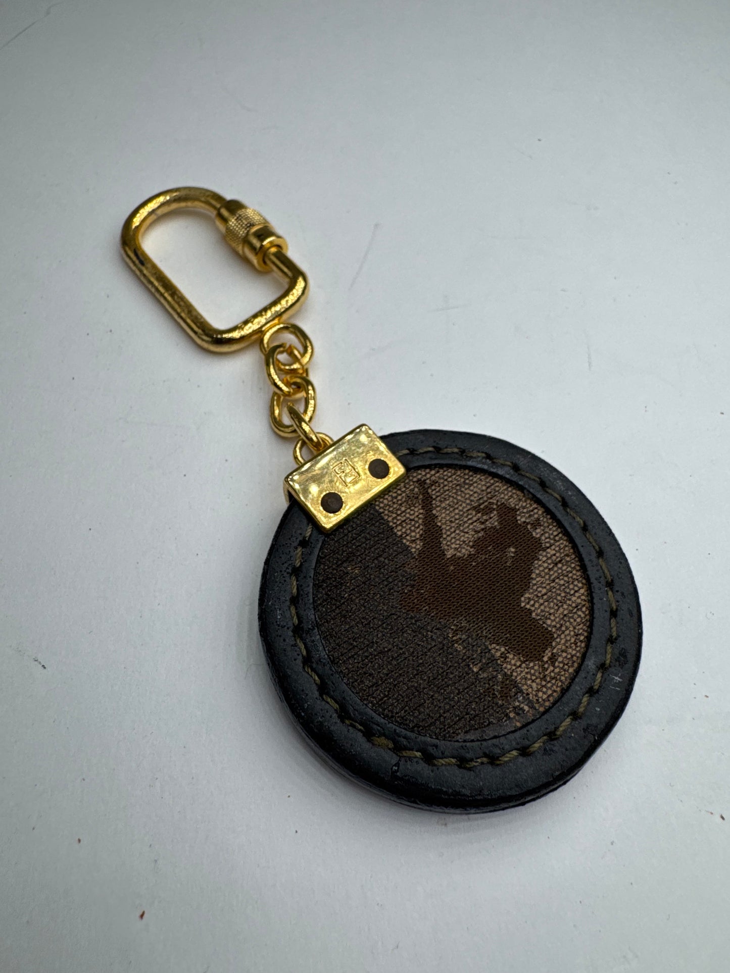 Porte-clés vintage Fendi Roma marron doré