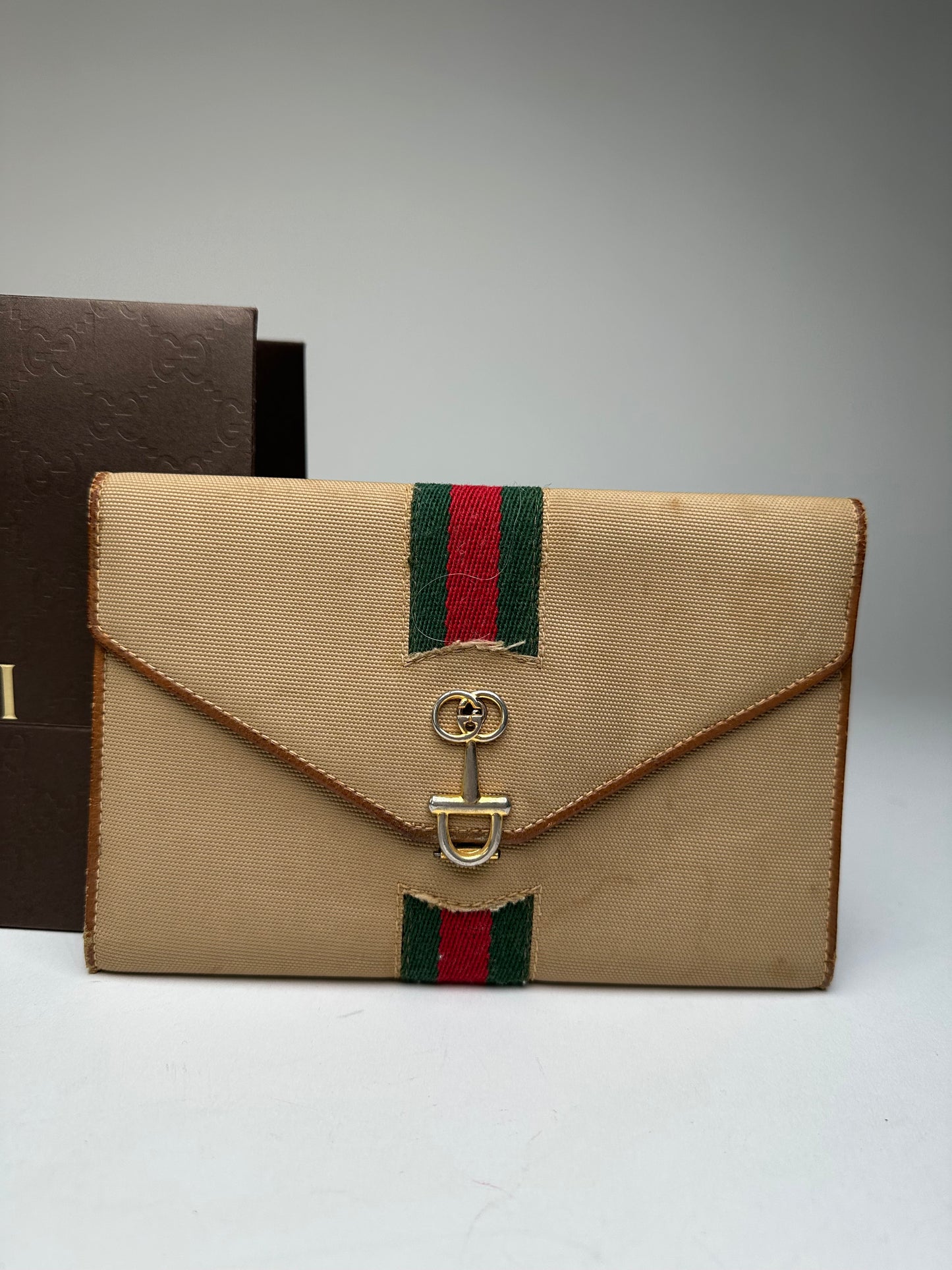 Vintage Gucci Horsebit Clutch Beige