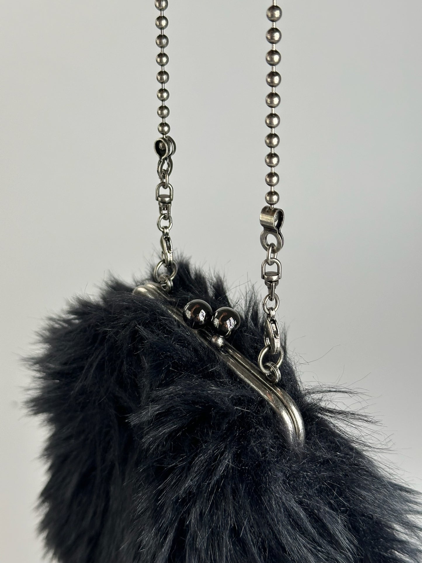 Mini sac en fourrure vintage Yohji Yamamoto noir