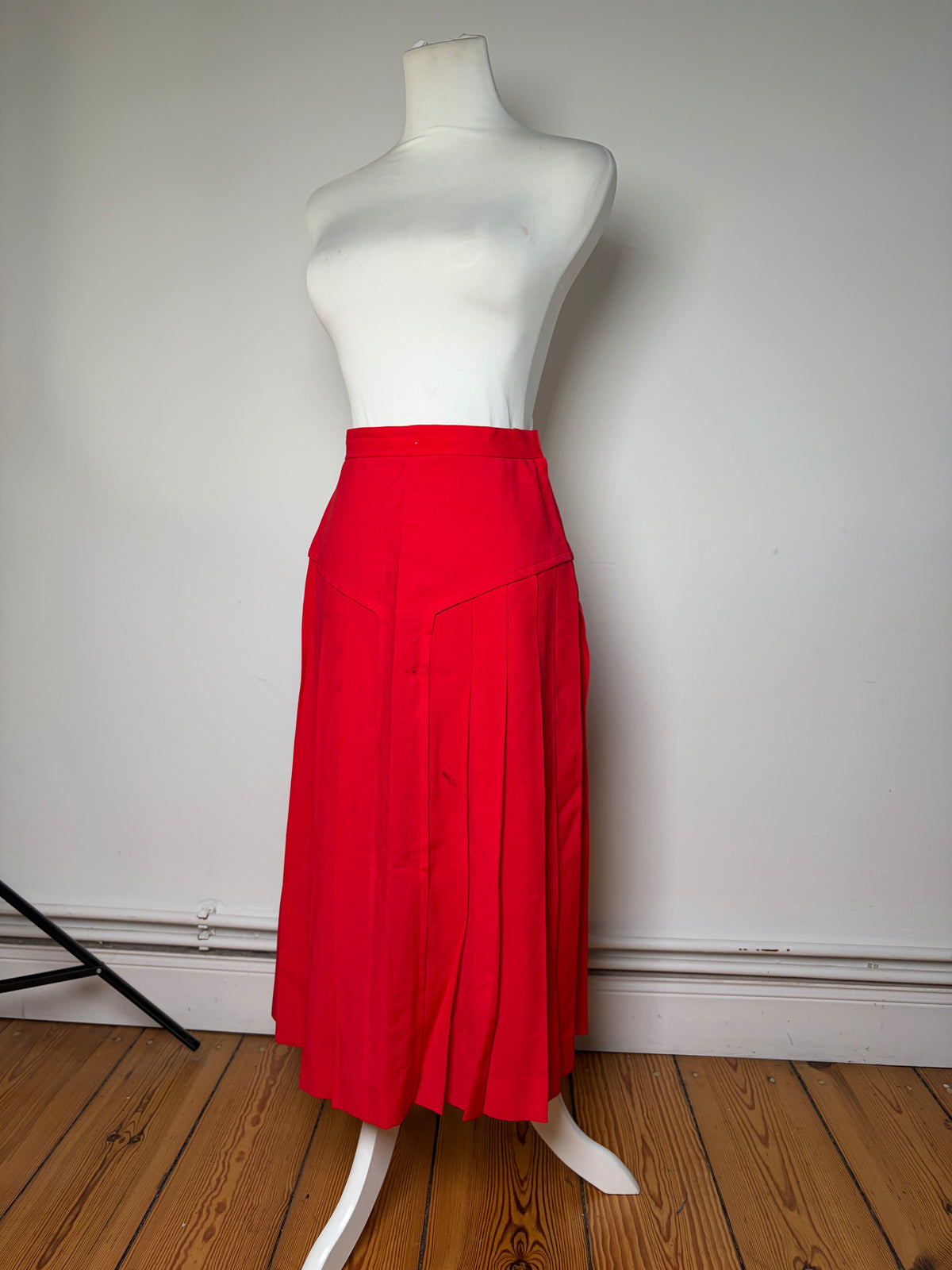 Vintage Dior Cotton Midi Skirt Bright Red Late 1990s M