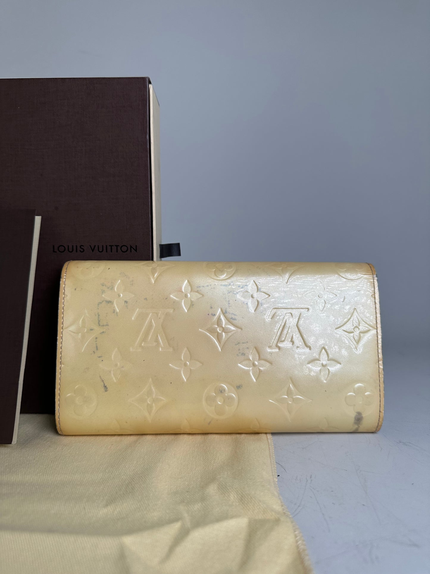 Vintage Louis Vuitton Vernis Long Wallet Light Yellow Gold