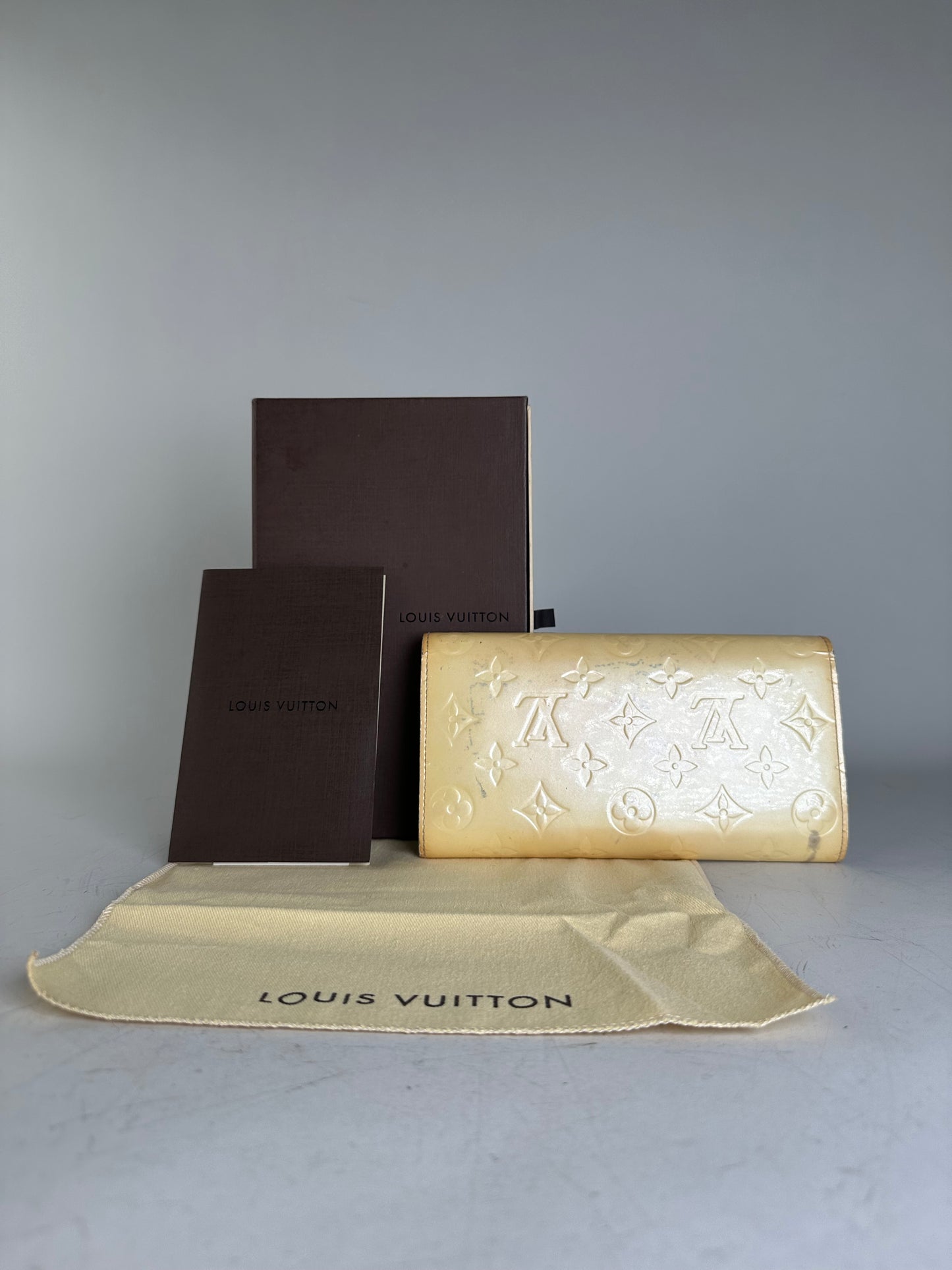 Vintage Louis Vuitton Vernis Long Wallet Light Yellow Gold