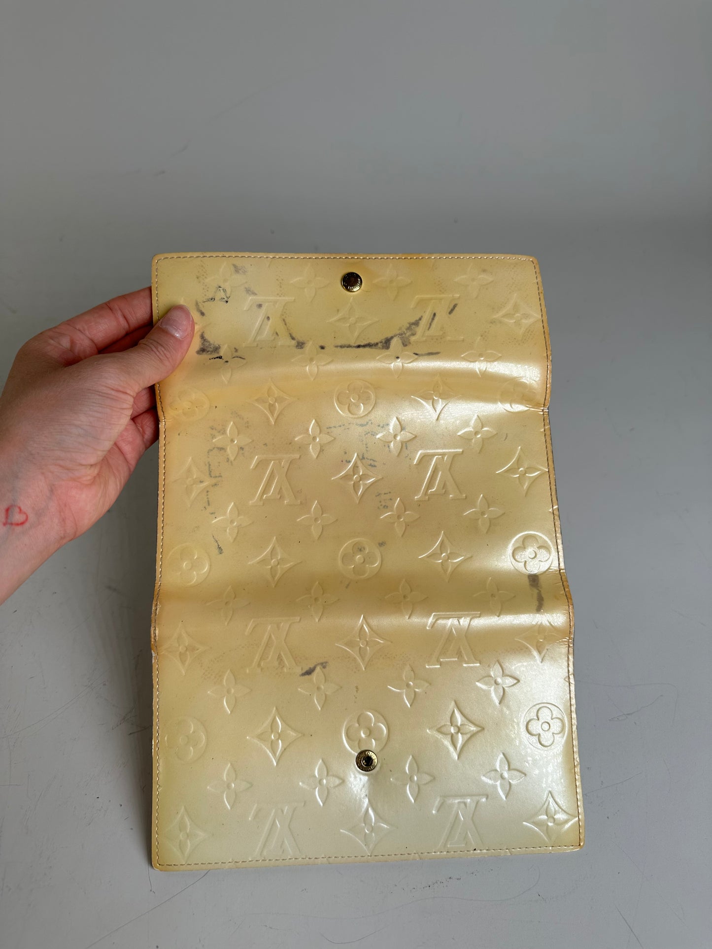 Vintage Louis Vuitton Vernis Long Wallet Light Yellow Gold
