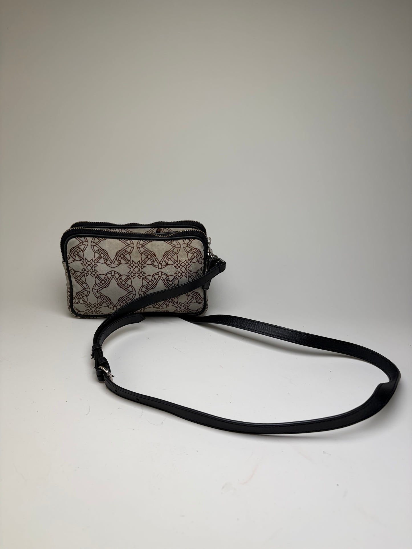 Vintage Vivienne Westwood Canvas Bifold Wallet Beige Brown Damaged
