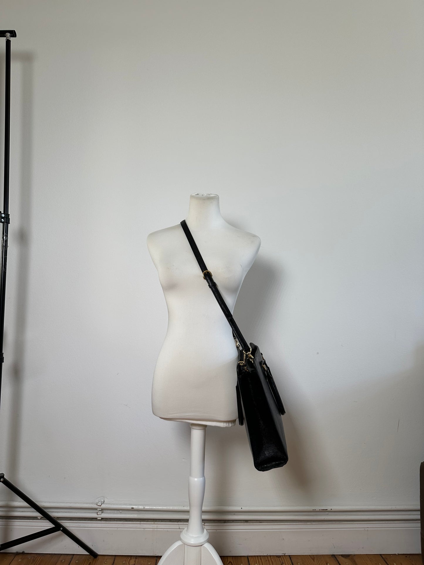 Vintage Courreges Textured Leather Tote Black Gold