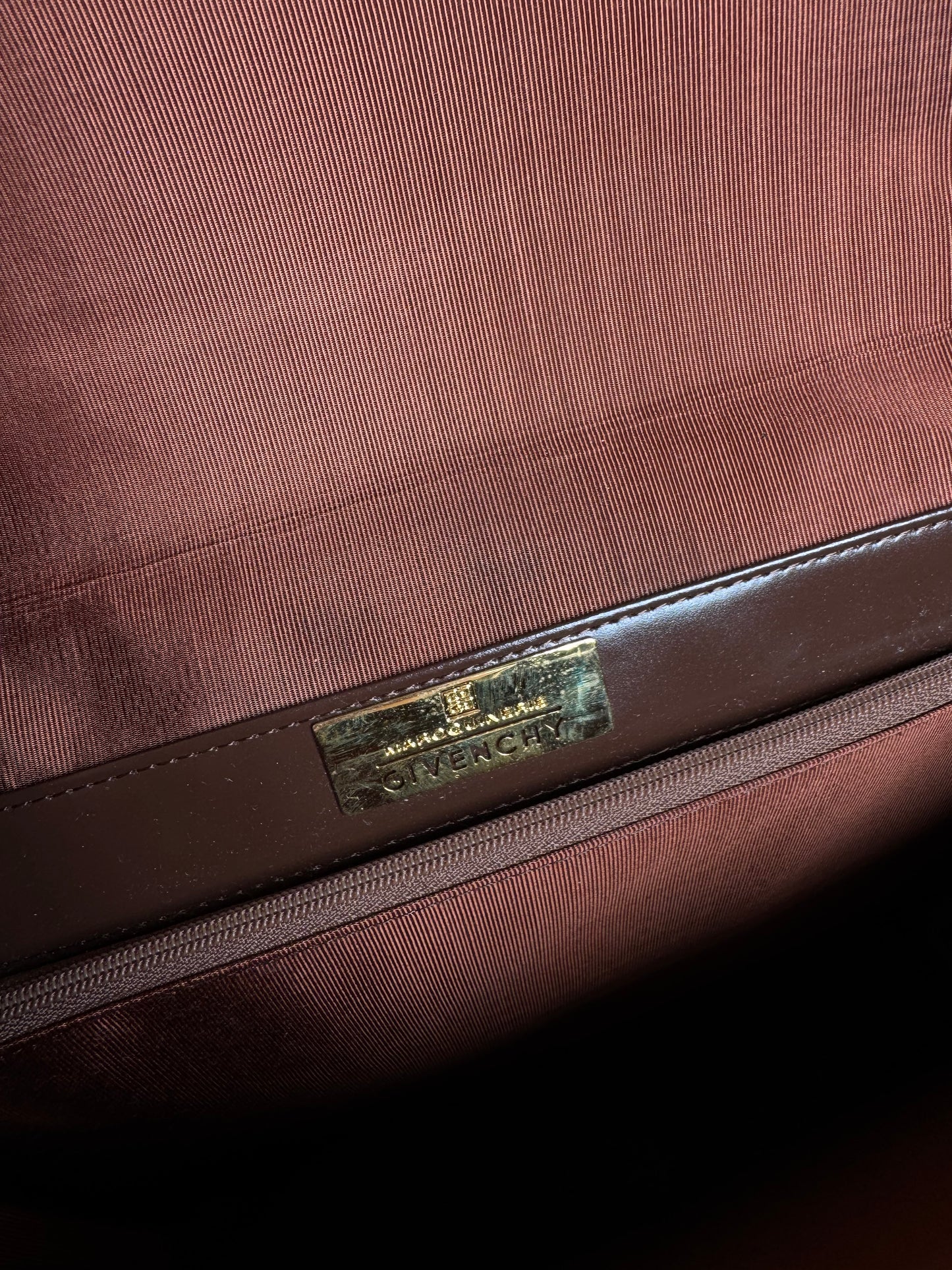 Sac vintage Givenchy 4G en cuir verni marron