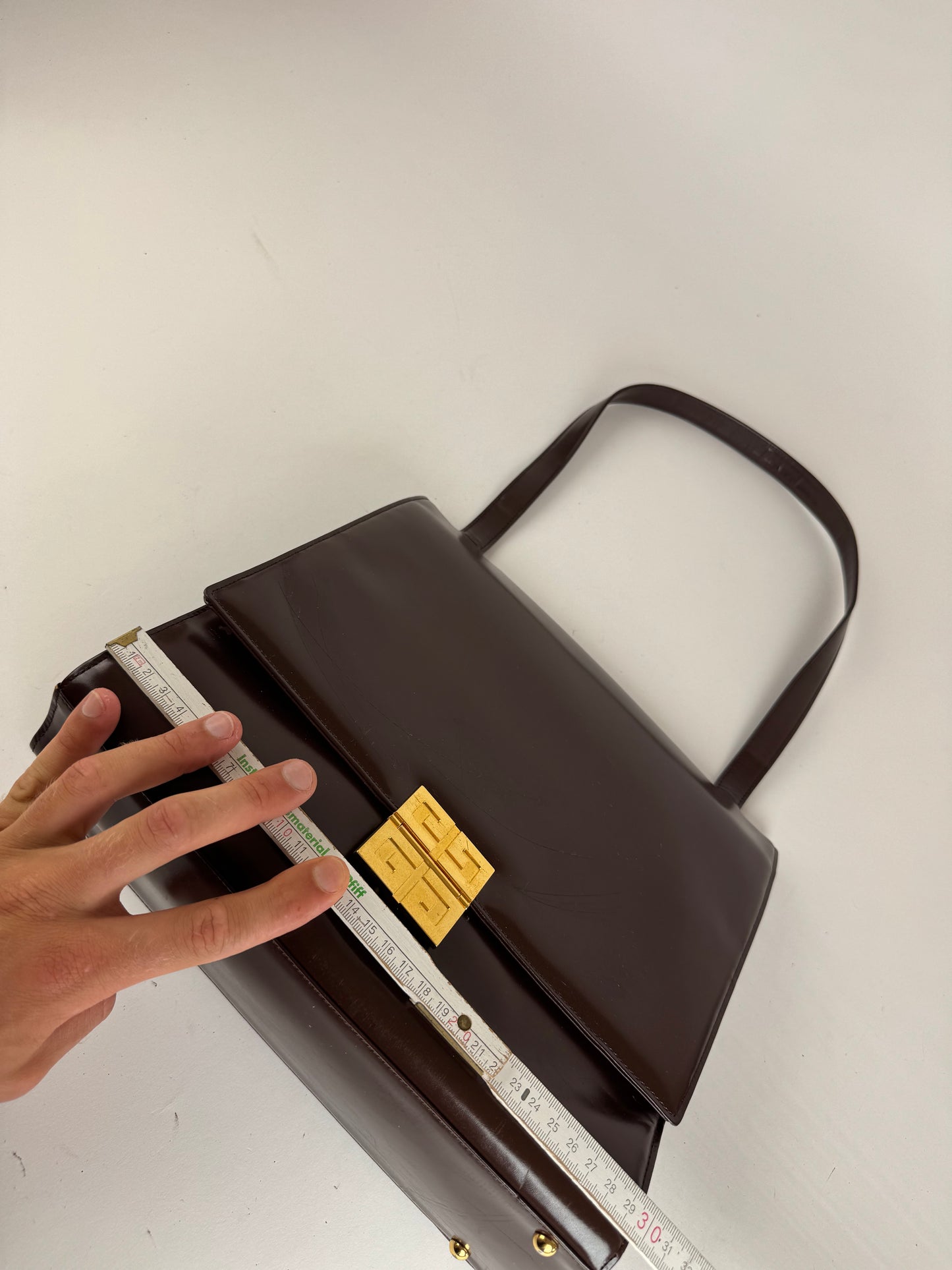 Sac vintage Givenchy 4G en cuir verni marron