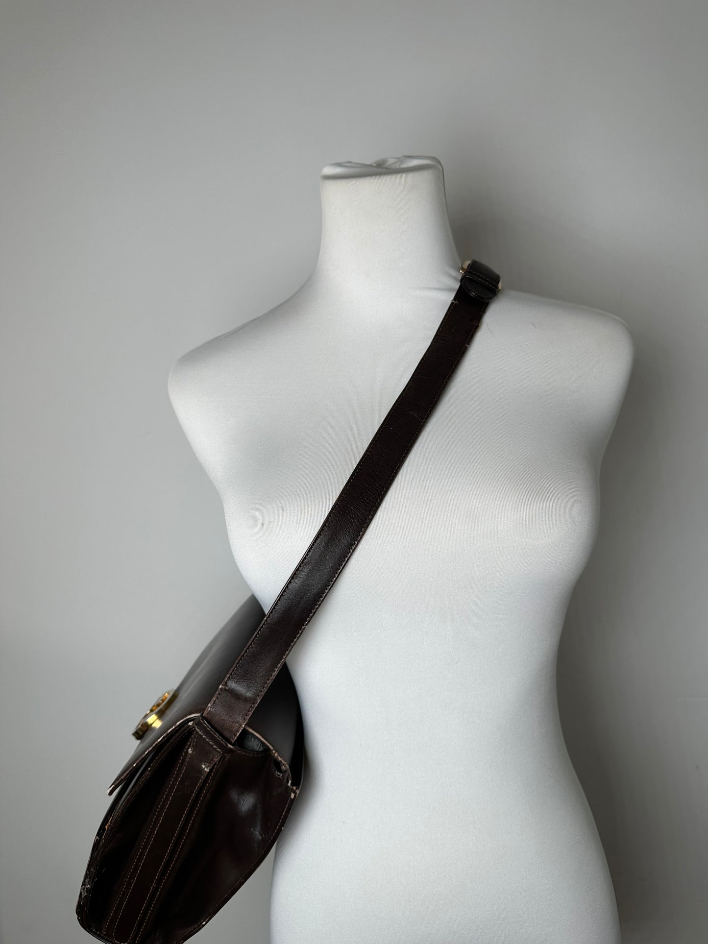 Vintage Gucci Leather Crossbody Bag Brown Gold
