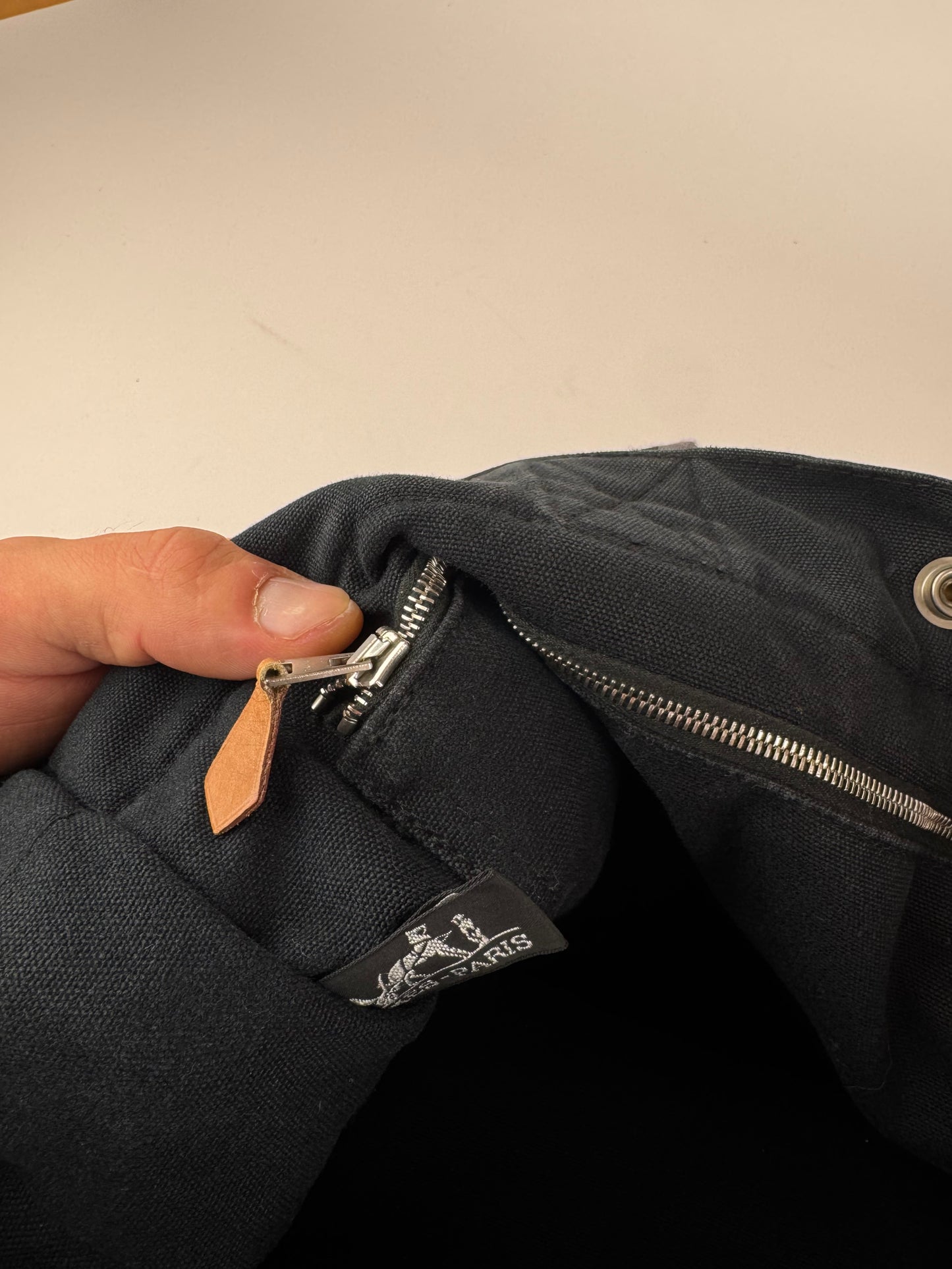 Sac cabas vintage Hermès en toile noire