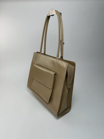 Sac à main vintage Issey Miyake en cuir beige