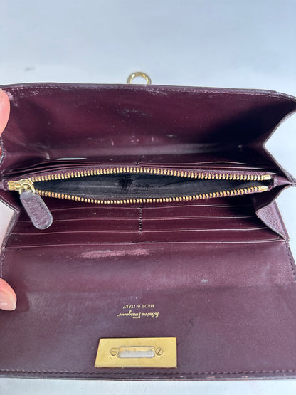 Vintage Ferragamo Gancini Pebbled Leather Bifold Wallet Late 1990s Burgundy