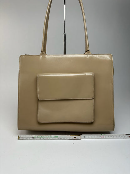 Sac à main vintage Issey Miyake en cuir beige