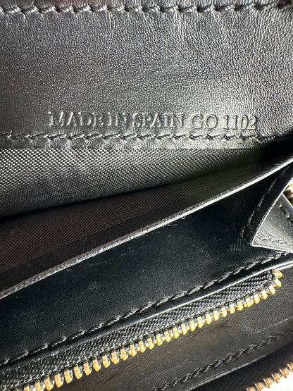 Vintage Givenchy Leather Zippy Wallet Black