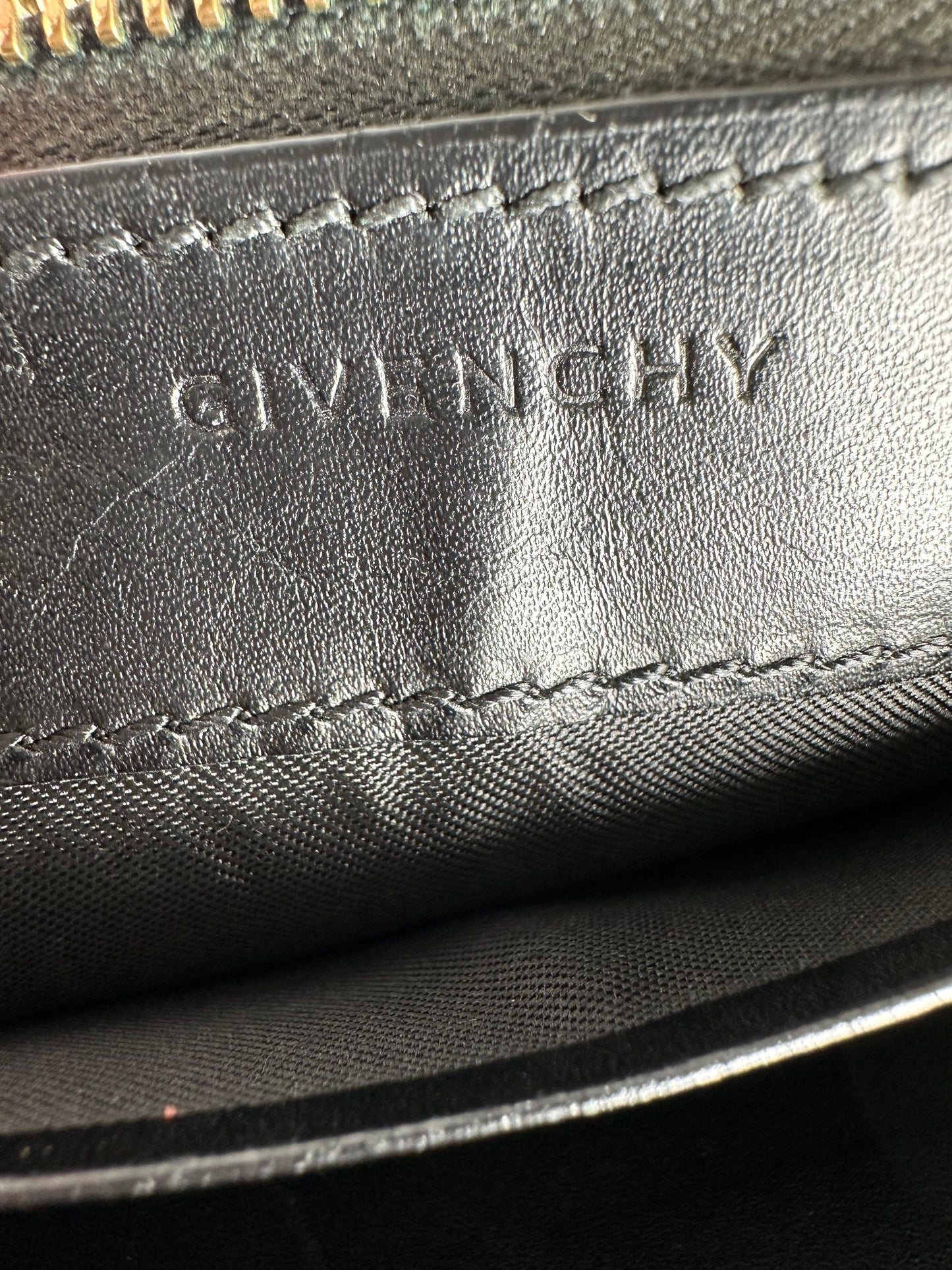 Vintage Givenchy Leather Zippy Wallet Black