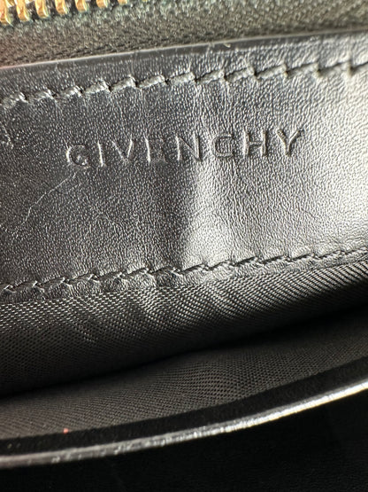 Vintage Givenchy Leather Zippy Wallet Black