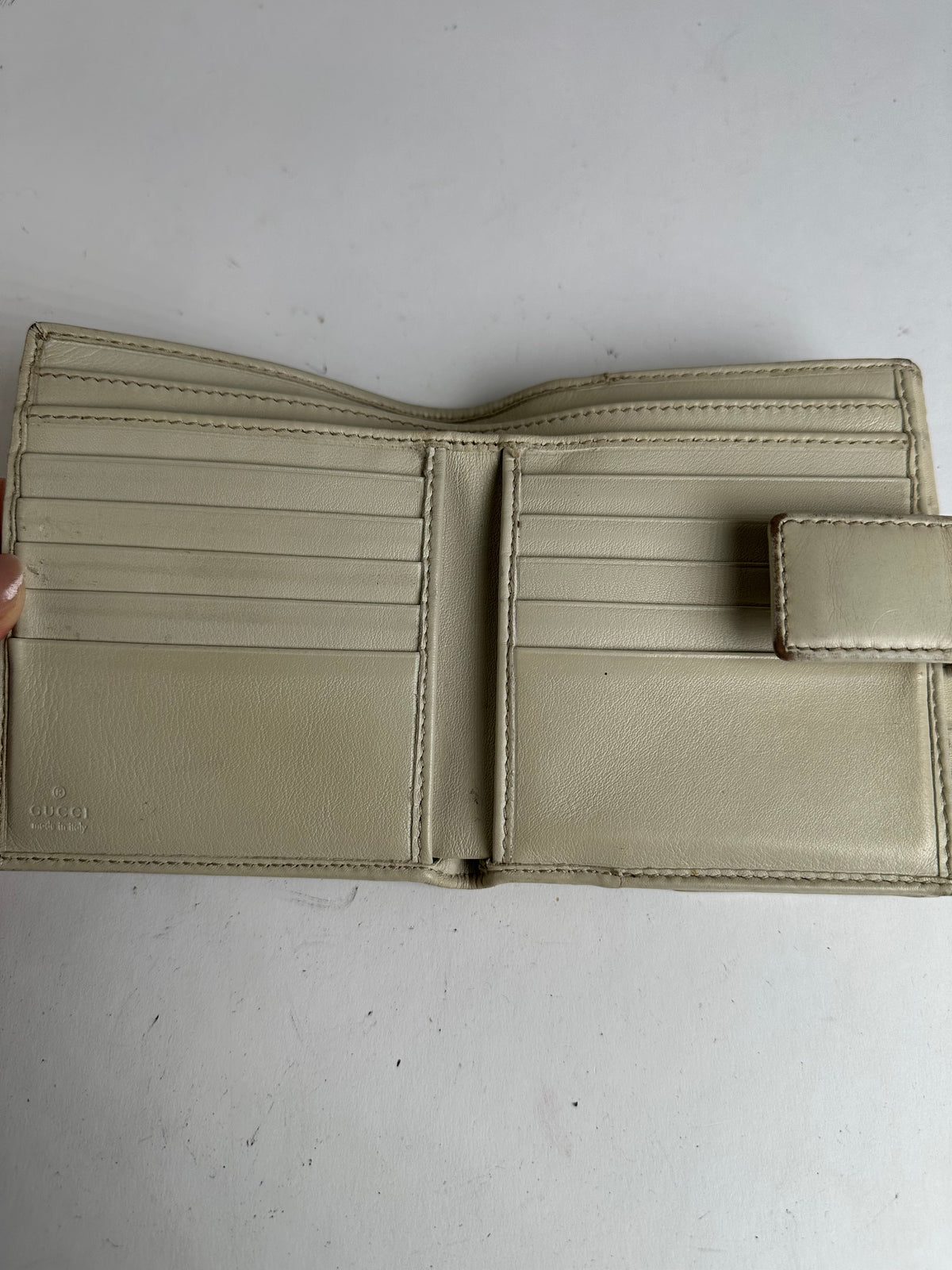 Vintage Gucci GG Supreme Bifold Wallet c. Late 2000s Cream Beige