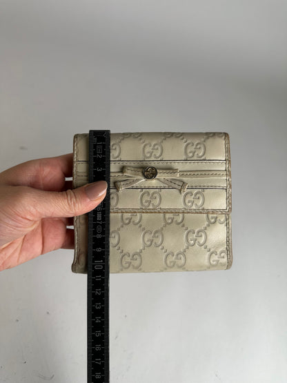 Vintage Gucci GG Supreme Bifold Wallet c. Late 2000s Cream Beige