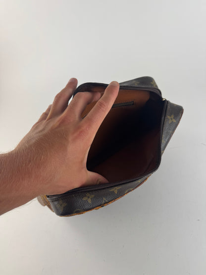 Pochette vintage Louis Vuitton en cuir Monogram marron