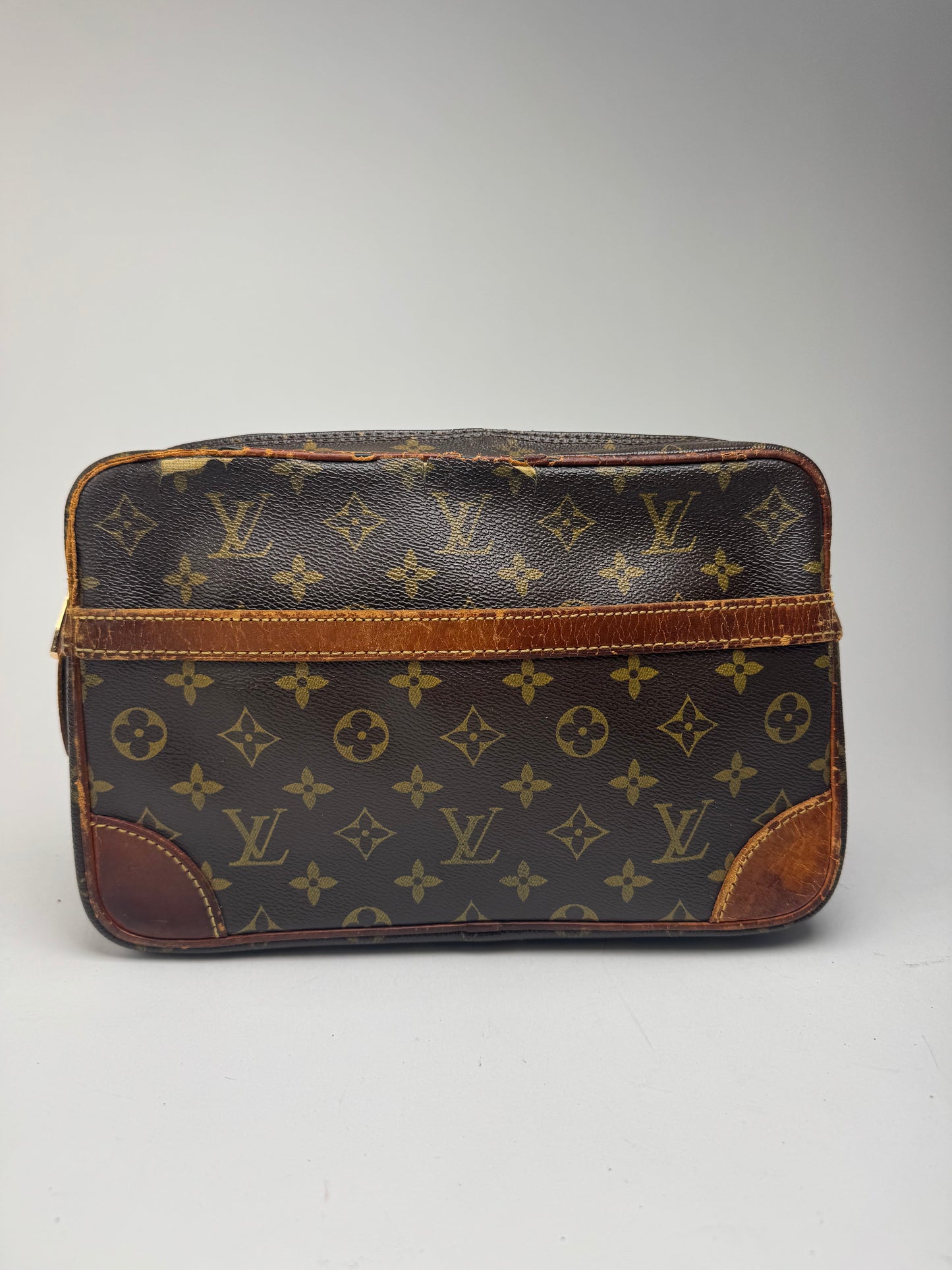 Pochette vintage Louis Vuitton en cuir Monogram marron
