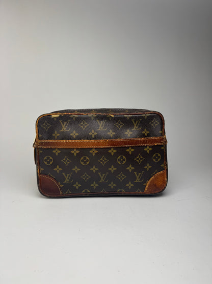 Pochette vintage Louis Vuitton en cuir Monogram marron