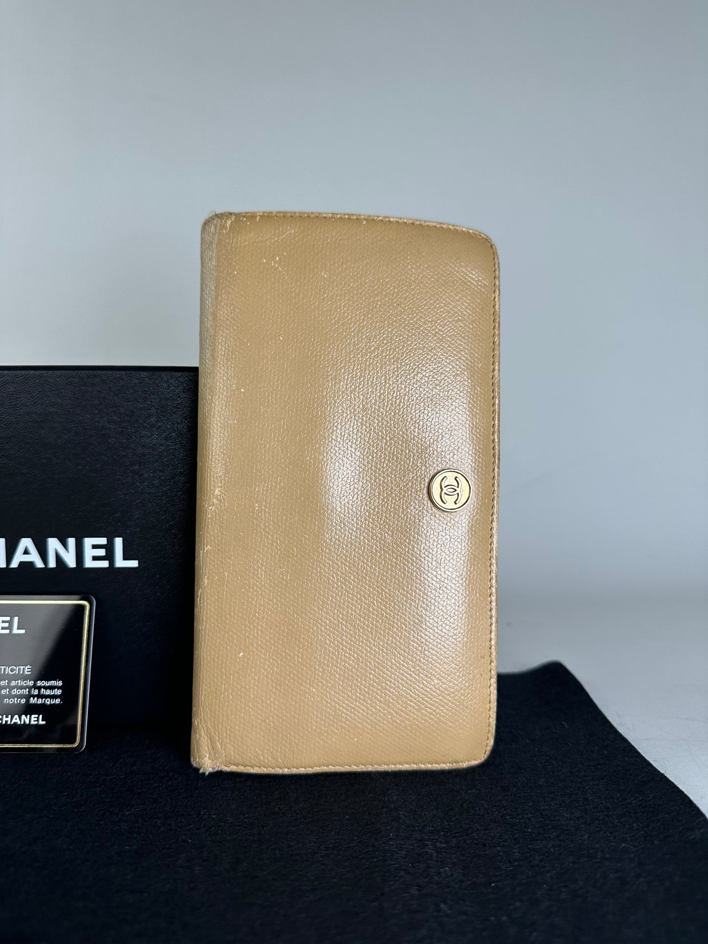 Vintage Chanel Grained Leather Wallet Beige Gold