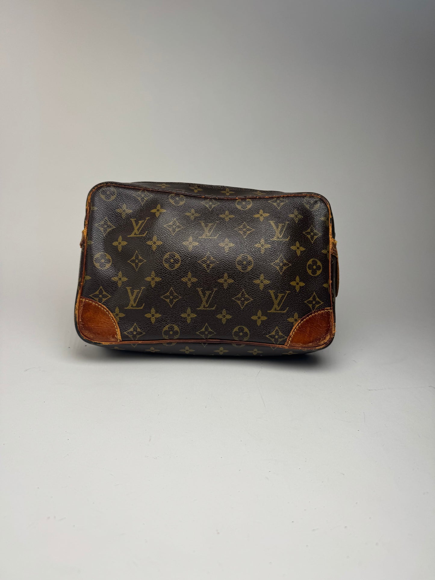 Pochette vintage Louis Vuitton en cuir Monogram marron