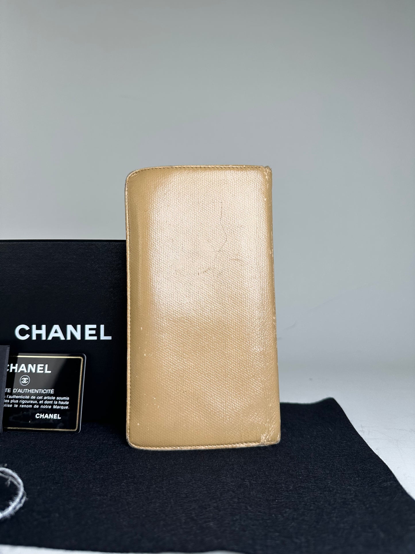 Vintage Chanel Grained Leather Wallet Beige Gold