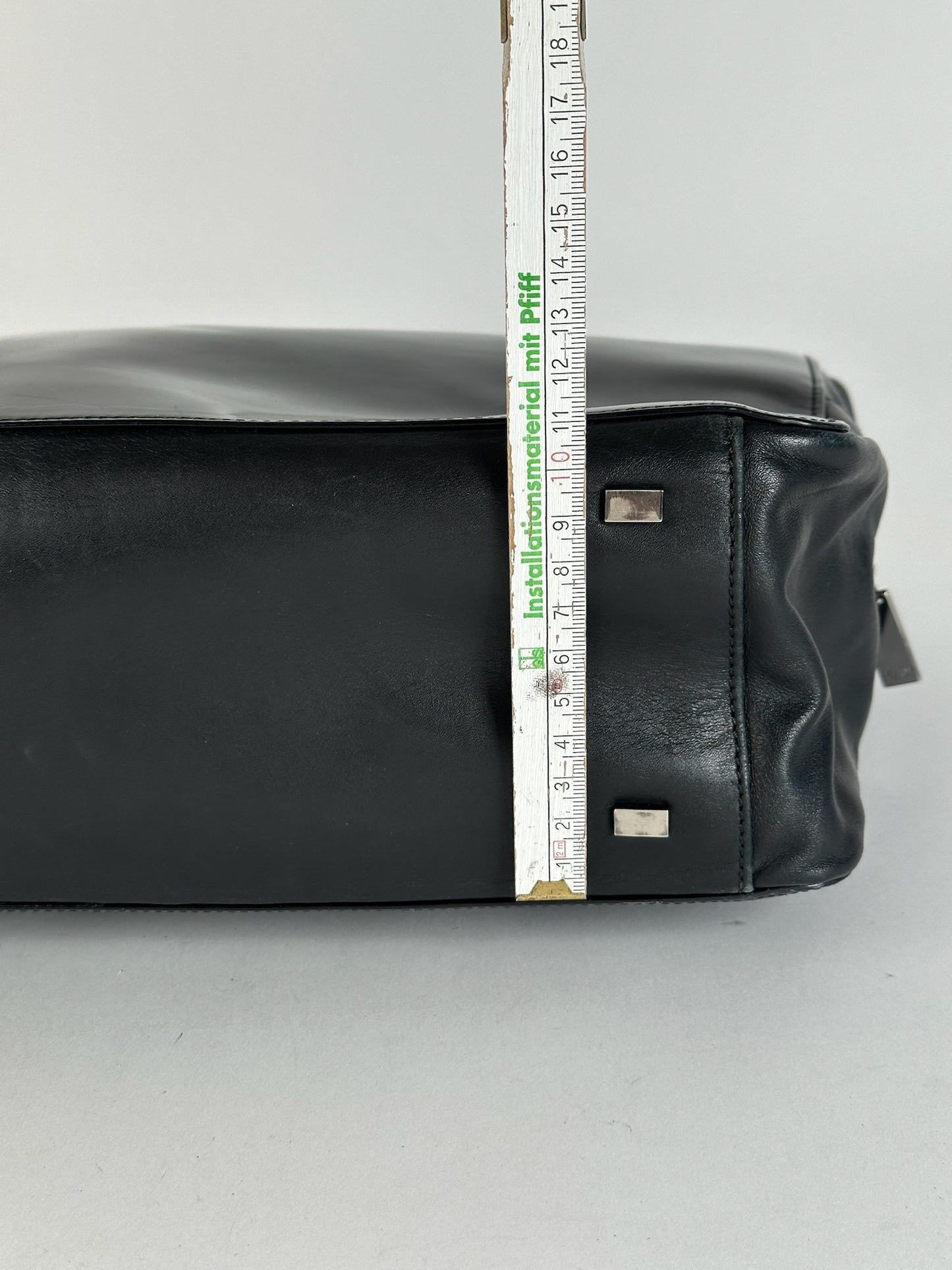 Sac vintage en cuir noir Céline Paris