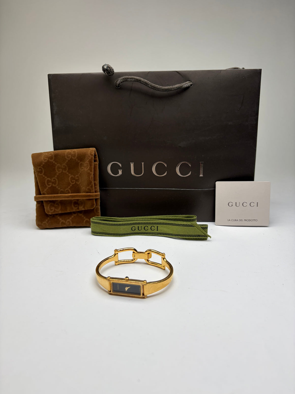 Vintage Gucci 1500L Bracelet Watch Late 1990s Gold Black