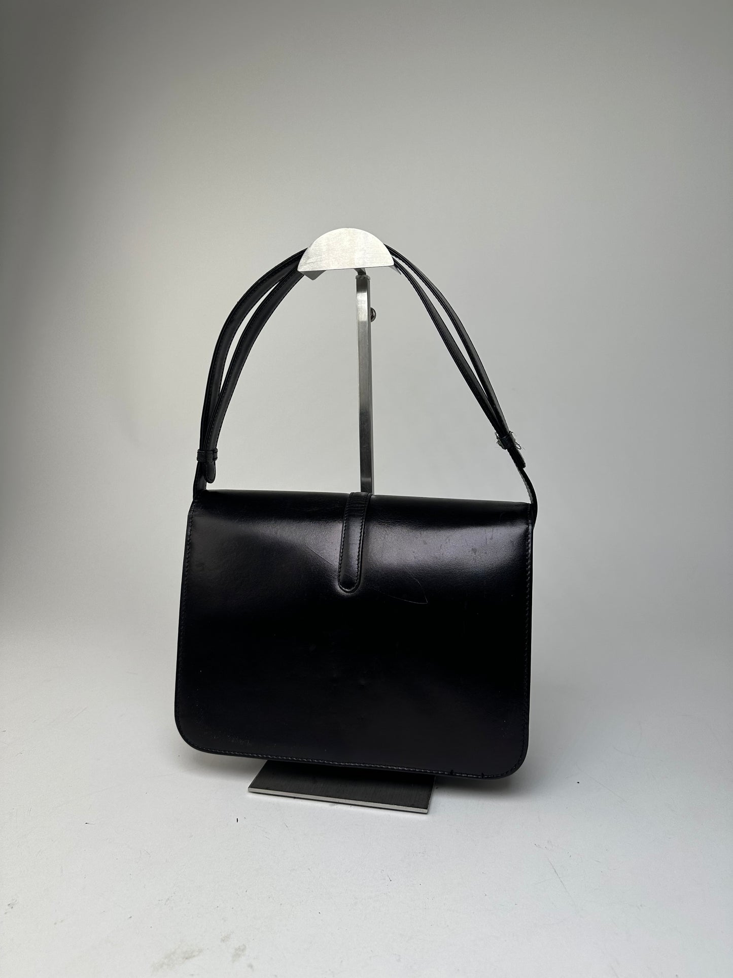 Givenchy Vintage Leather Shoulder Bag Black Gold