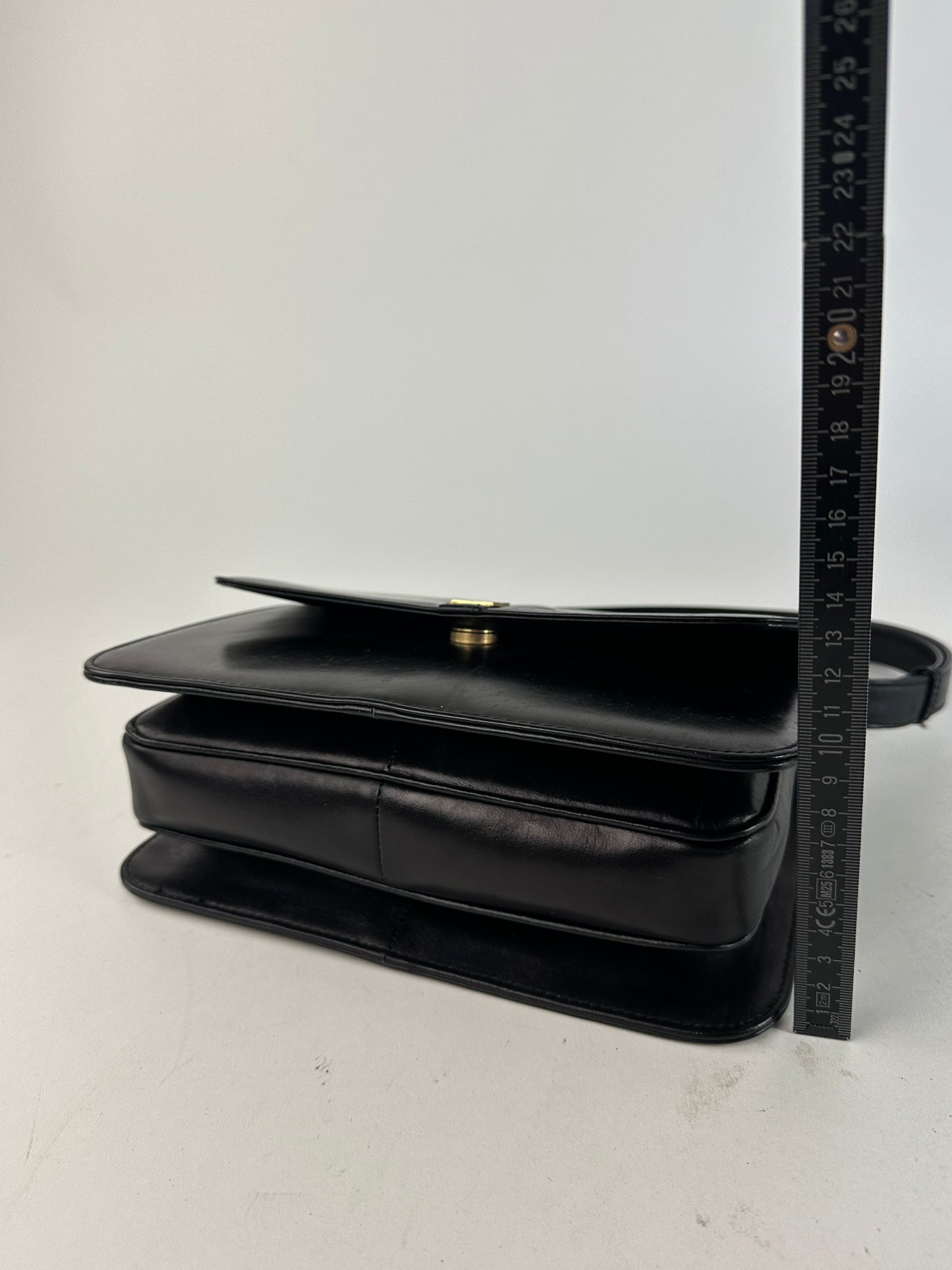 Givenchy Vintage Leather Shoulder Bag Black Gold
