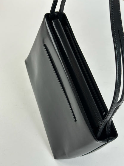 Sac vintage Givenchy en cuir verni noir