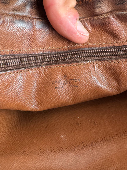 Pochette vintage Louis Vuitton en cuir Monogram marron
