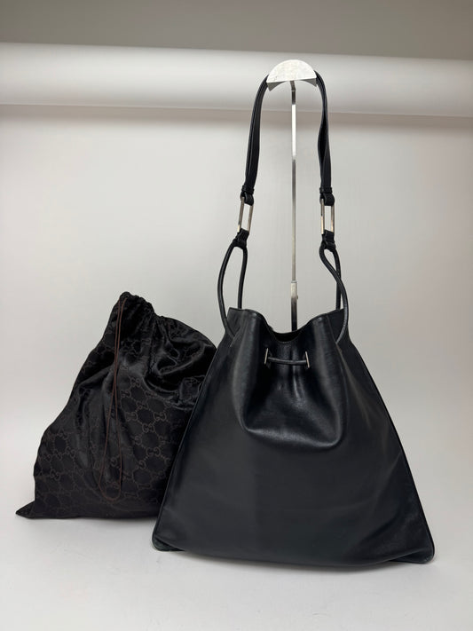 Sac seau vintage en cuir Gucci noir