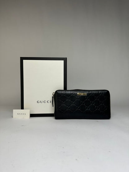 Vintage Gucci GG Guccissima Leather Bifold Wallet Late 2000s Black