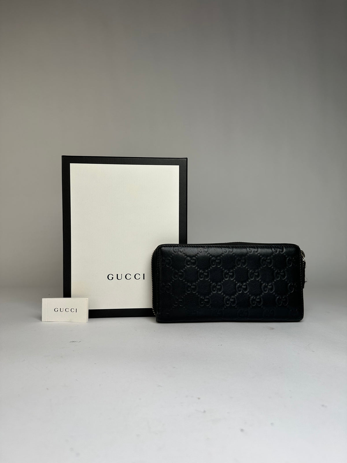 Vintage Gucci GG Guccissima Leather Bifold Wallet Late 2000s Black