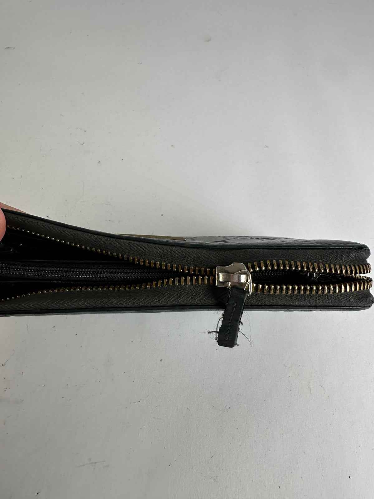 Vintage Gucci GG Guccissima Leather Bifold Wallet Late 2000s Black