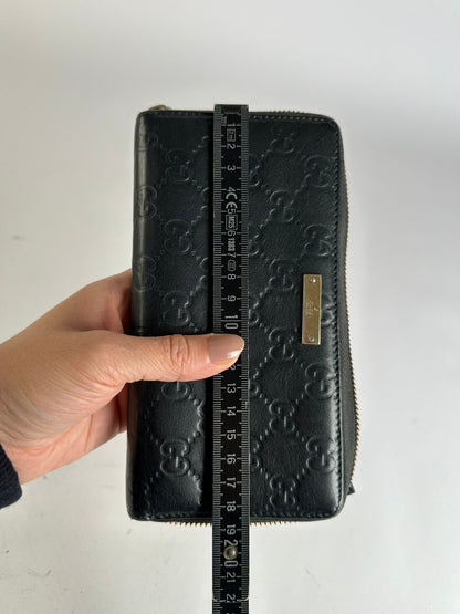 Vintage Gucci GG Guccissima Leather Bifold Wallet Late 2000s Black