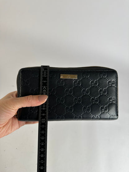 Vintage Gucci GG Guccissima Leather Bifold Wallet Late 2000s Black