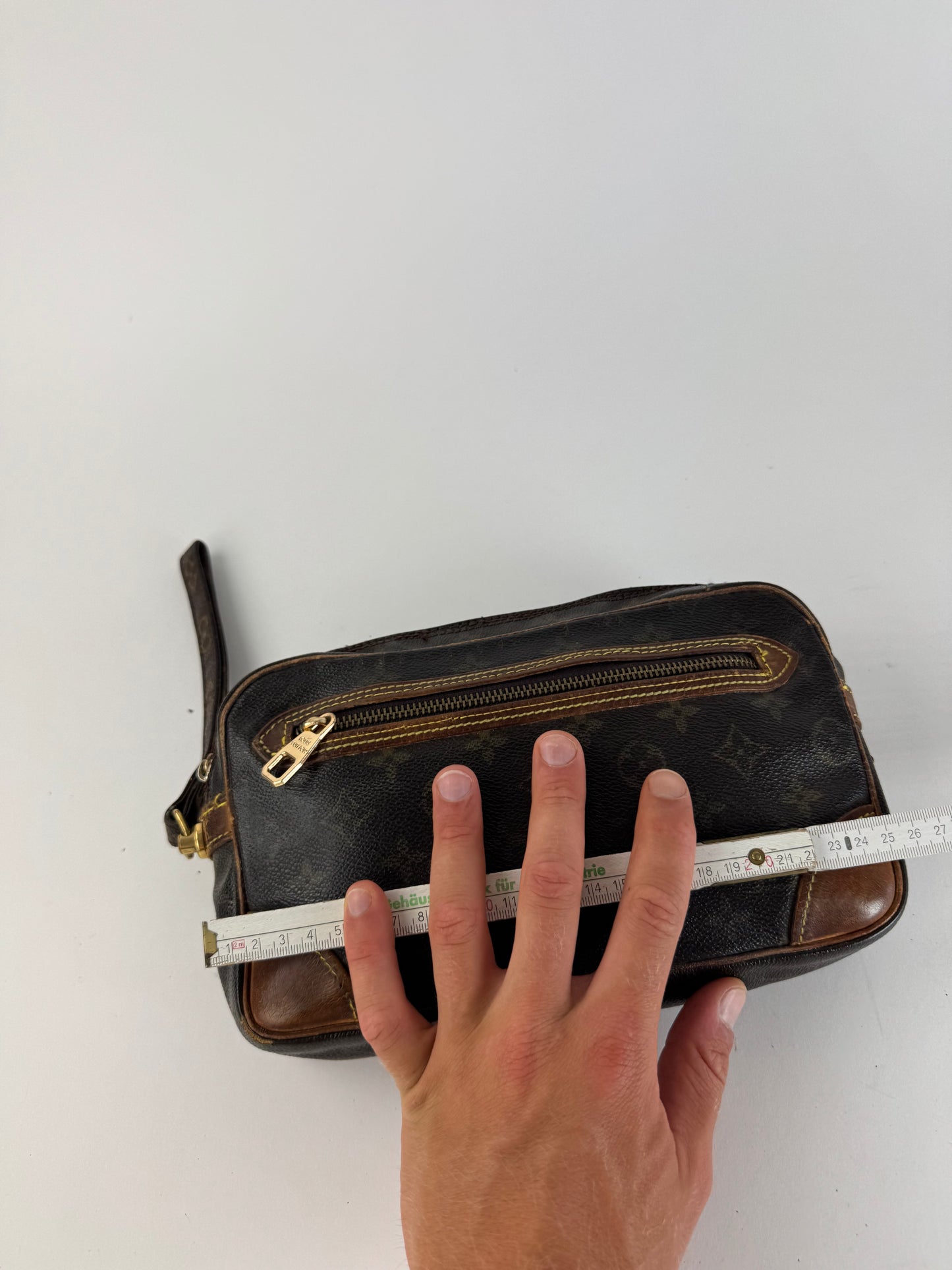 Pochette vintage Louis Vuitton en cuir Monogram marron