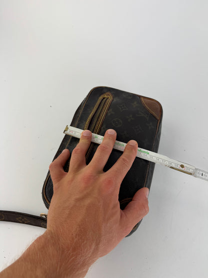 Pochette vintage Louis Vuitton en cuir Monogram marron