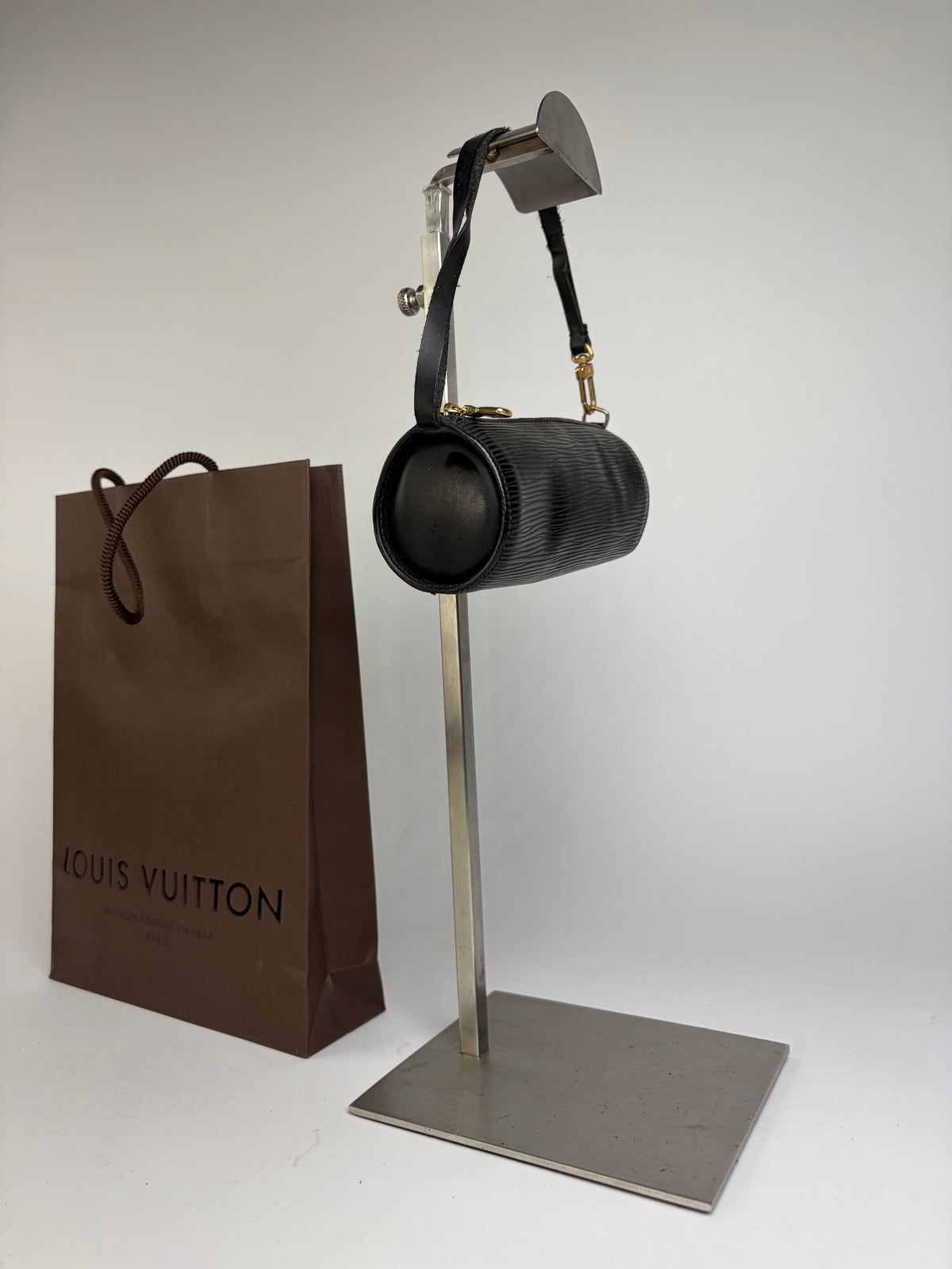 Vintage Louis Vuitton Epi Flap Crossbody Bag 1991 Black