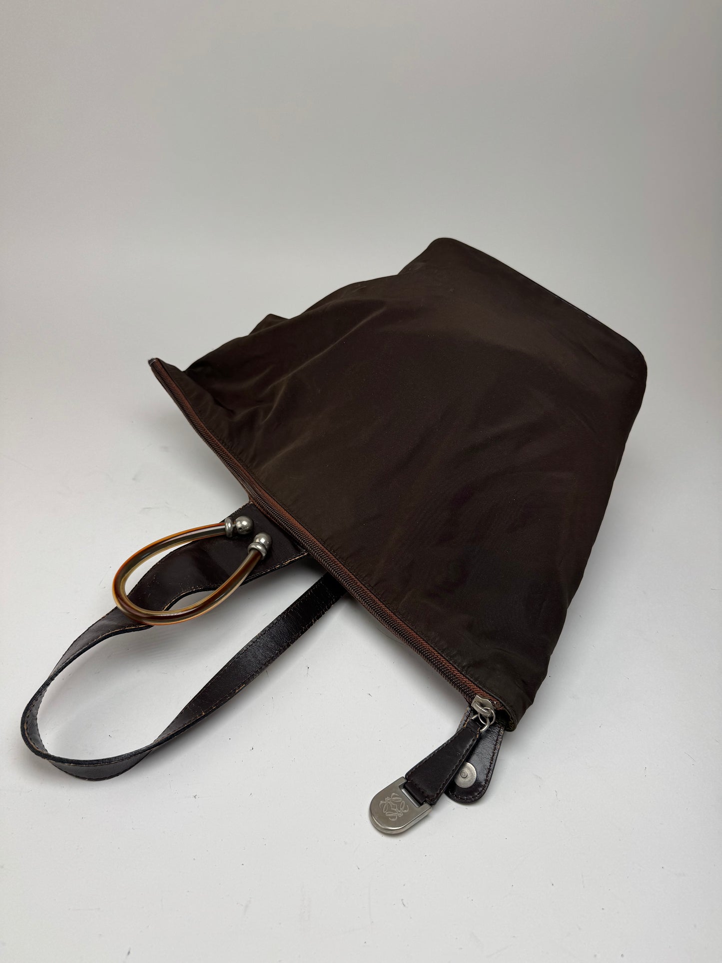 Sac bandoulière vintage Loewe Anton marron