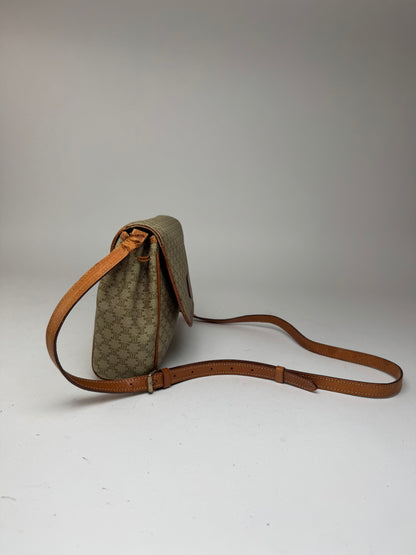 Sac bandoulière vintage Céline Triomphe Monogram beige