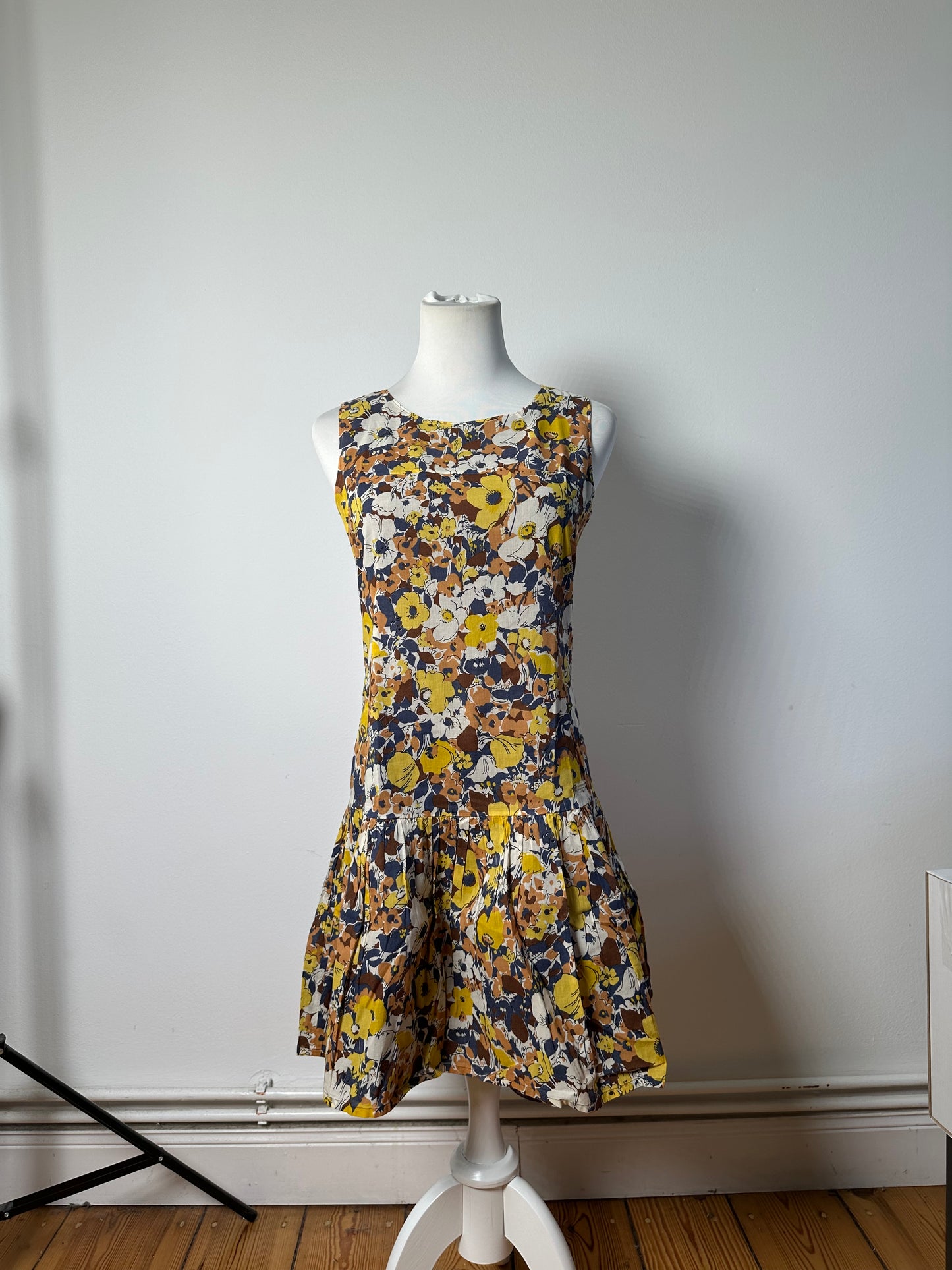 Vintage Burberry Pleated Midi Dress Yellow Brown Navy M