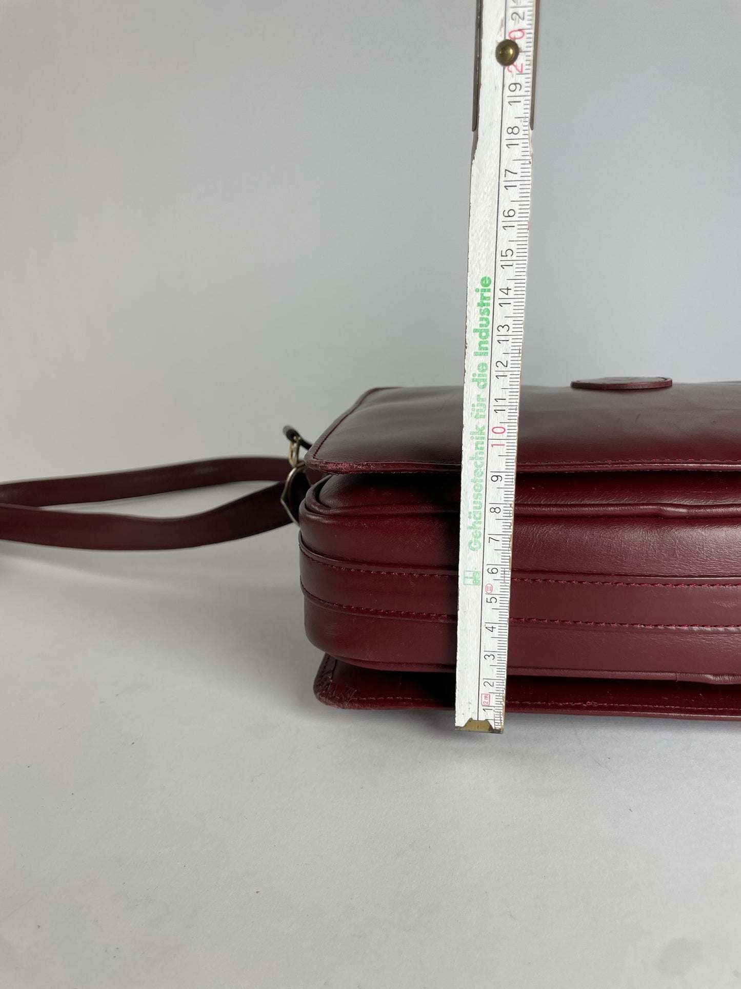 Vintage Cartier Leather Logo Shoulder Bag Burgundy